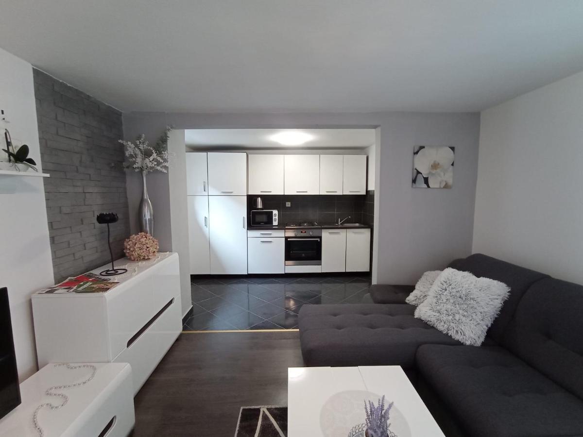 Appartement Petra à Ðakovo Extérieur photo