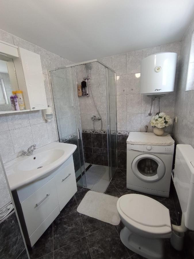 Appartement Petra à Ðakovo Extérieur photo